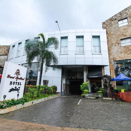 Oyo 43936 Hotel Rajputana Palace Farrukhabad Dış mekan fotoğraf