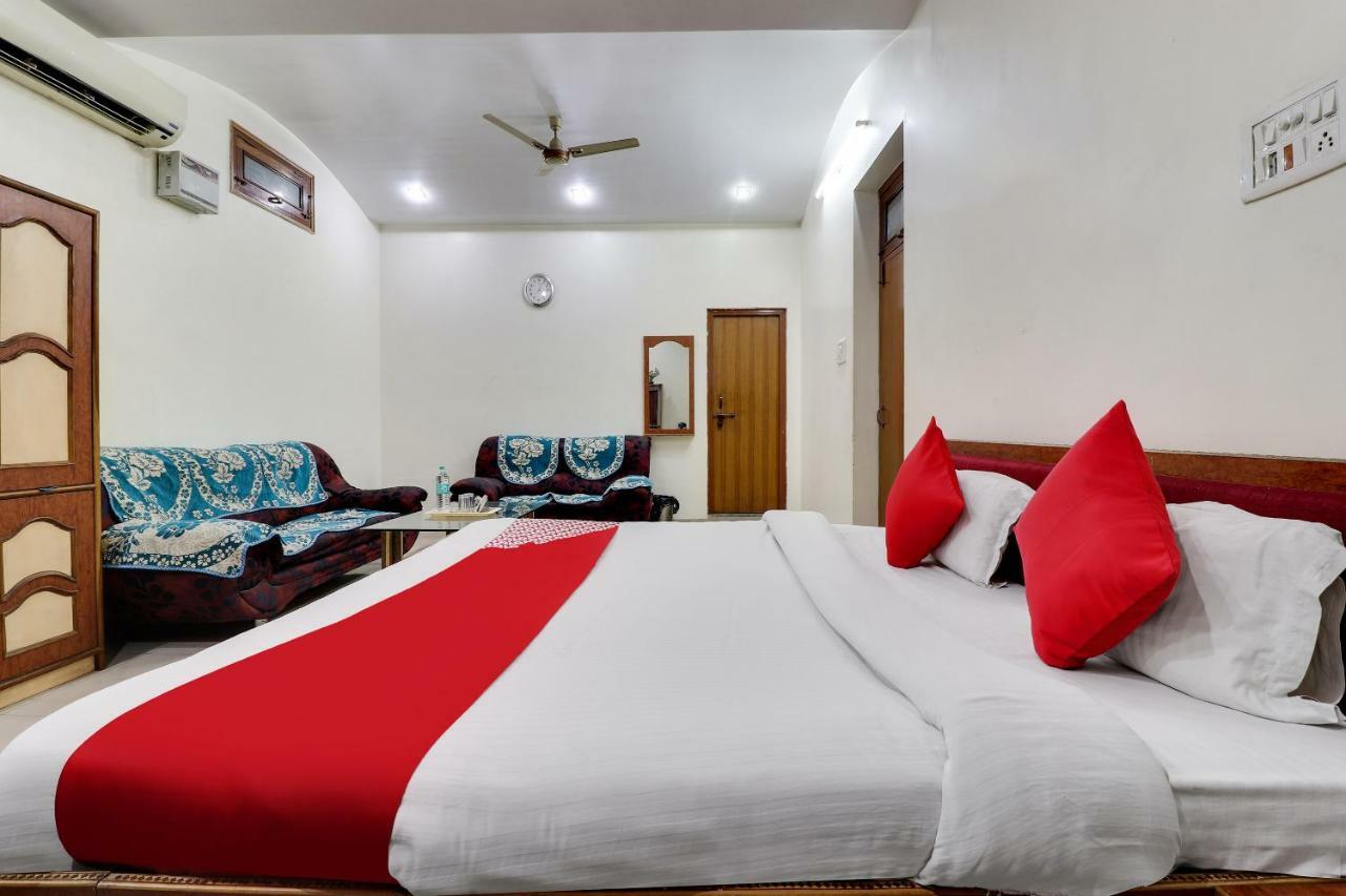 Oyo 43936 Hotel Rajputana Palace Farrukhabad Dış mekan fotoğraf